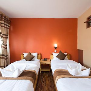 Basic Queen Room